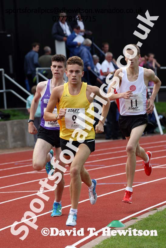 Mens 800 metres at the Northern Inter-Counties under-17s and 15s at Witton Park, Blackburn. Photo: David T. Hewitson/Sports for All Pics